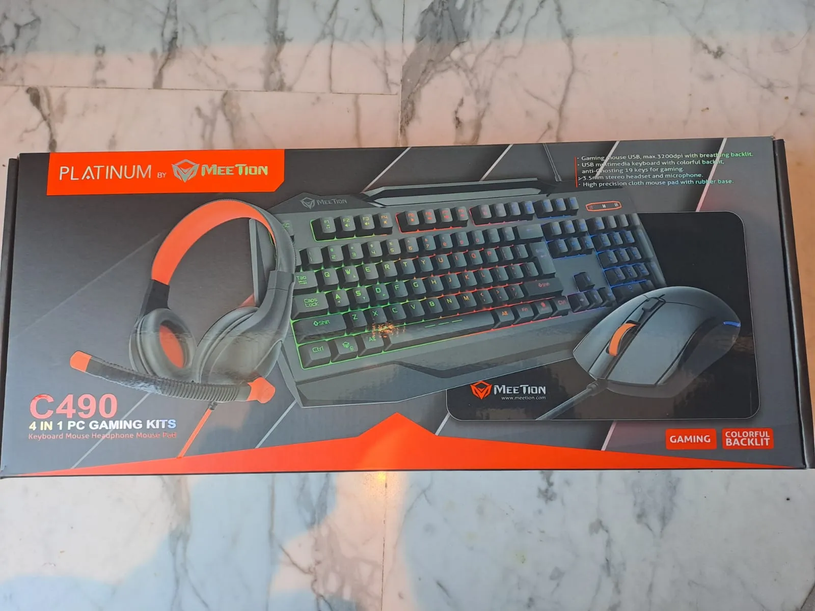 MeeTion Gaming Set (4 in 1), C490